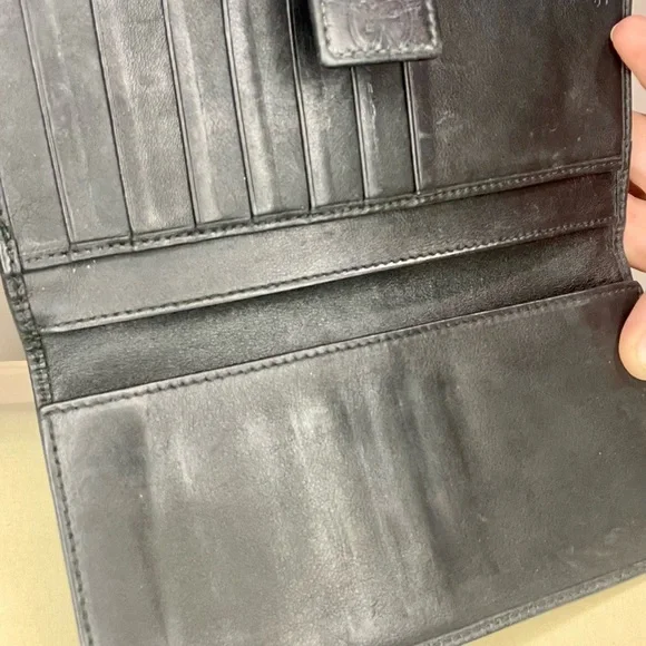 Gucci black leather GG Guccissima logo metal bar plate long wallet - Picture 5 of 10